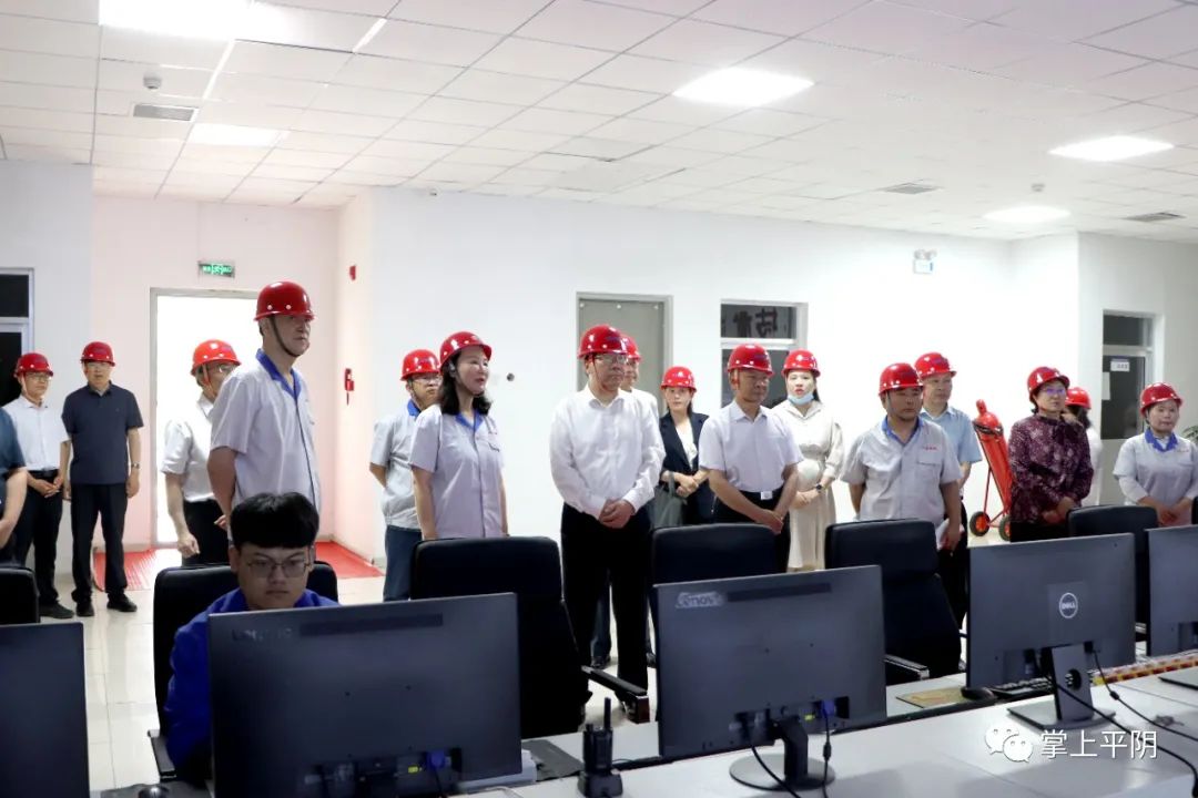 市領(lǐng)導(dǎo)帶隊(duì)到我公司開(kāi)展安全生產(chǎn)執(zhí)法檢查