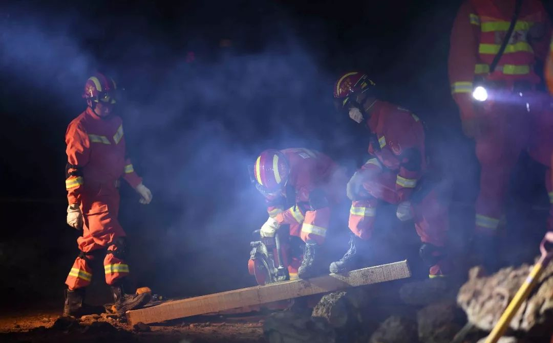 無線傳輸中噪聲、相位噪聲、信噪比、噪聲系數之間有什么區別